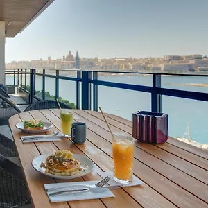 4* Отель Land's End, Boutique